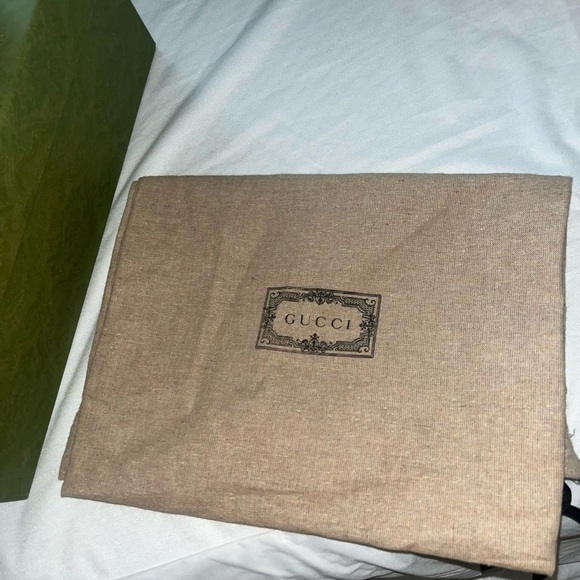 Size 38 white Gucci Platform Sandals - Picture 6 of 8